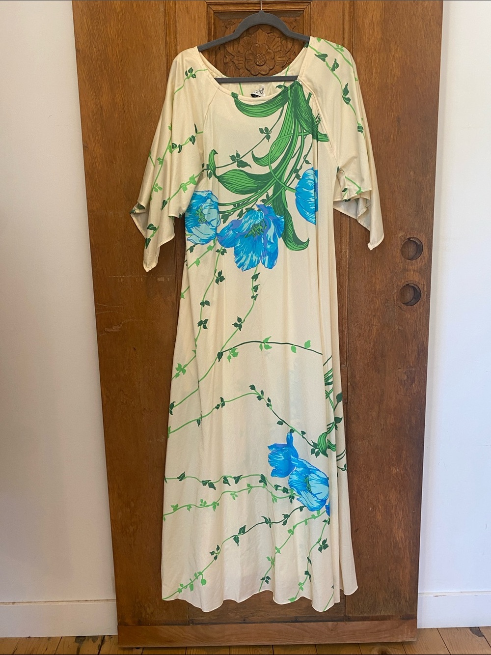 Vintage Butterfield8 nightgown house dress maxi cream blue green floral vine